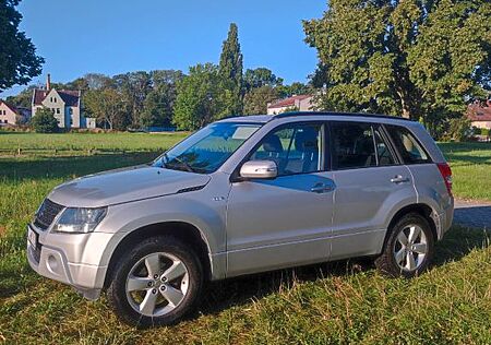 Suzuki Grand Vitara 1.9 DDiS Club Club
