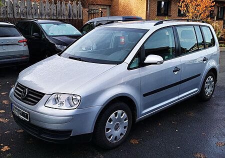 VW Touran Volkswagen 1.9 TDI 74kW