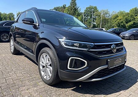 VW T-Roc Volkswagen 2.0 TDI Style 4M PANO STHZ VIRTUAL KAMERA