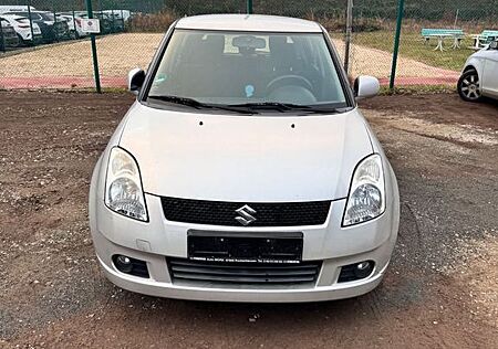 Suzuki Swift 4WD