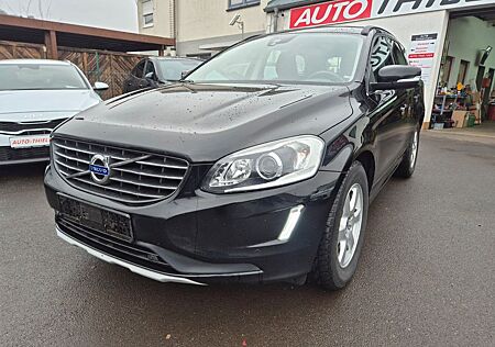 Volvo XC 60 XC60 Mom. Xenon,8-Fach Bereift TOP !!