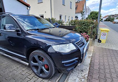 VW Touareg Volkswagen 3.0 V6 TDI Tiptronic Individual Indi...
