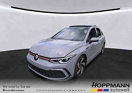 VW Golf Volkswagen VIII nza 2.0 GTI PANO ACC NAVI KAMERA
