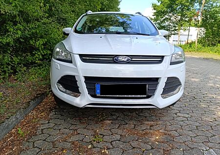 Ford Kuga 2,0 TDCi 2015