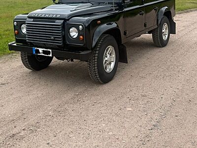 Land Rover Defender 110 TD4 Station Wagon E E