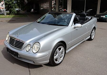 Mercedes-Benz CLK 55 AMG W208 Cabrio