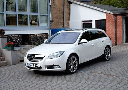 Opel Insignia Sports Tourer 2.0 CDTI 150 J. ...