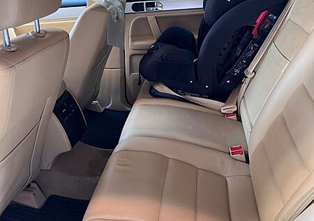 VW Touareg Volkswagen 3.0 V6 TDI Tiptronic Standard