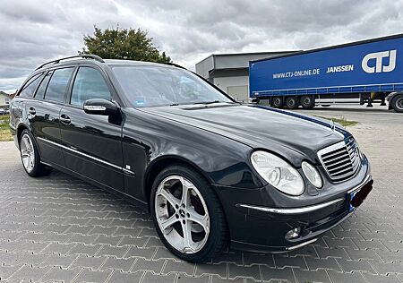 Mercedes-Benz E 320 T CDI Avantgarde Anhängerkupplung ! Hu Neu