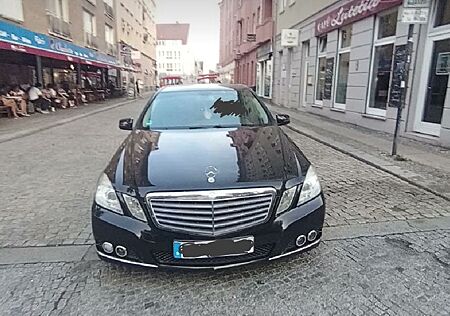 Mercedes-Benz E 250 CDI BlueEFFICIENCY -