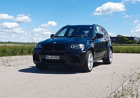 BMW X5 M TÜV u. Service neu Xenon,Headup,Softclose