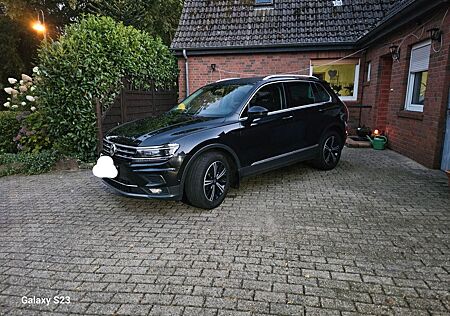 VW Tiguan Volkswagen 2.0 TDI SCR 140kW DSG 4MOTION Highlin...