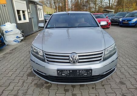 VW Phaeton Volkswagen V8 5-Sitzer 4Motion+NAVI+CAM+WEBASTO+USW