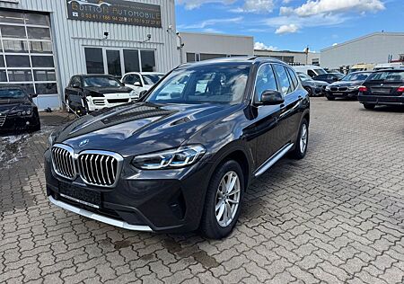 BMW X3 xDrive 20 d-PANORAMA-KAMERA-LEDER