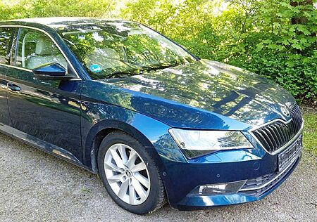 Skoda Superb 2.0 TDI Style Style