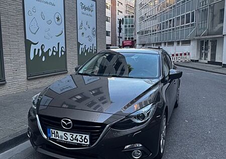 Mazda 3 2.2 SKYACTIV-D 150 Sports-Line Auto Sports...
