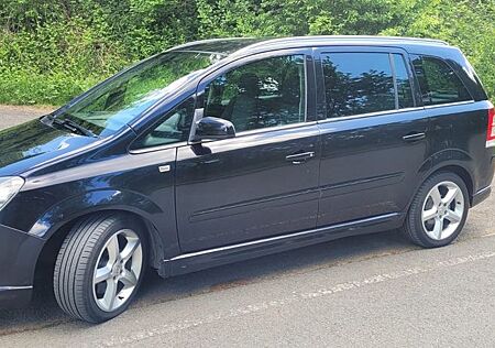 Opel Zafira 1.7 CDTI 92kW -