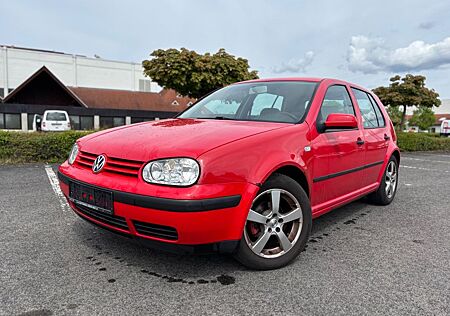 VW Golf Volkswagen 1.4 Comfortline * Klima * Tüv * Alufelgen *