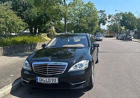 Mercedes-Benz S 350 4MATIC BlueEFFICIENCY L AMG PAKET Softcl