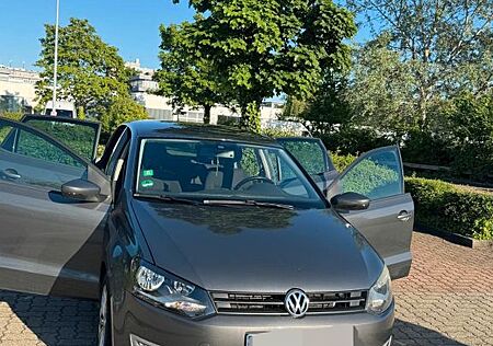 VW Polo Volkswagen 1.2 TSI -TÜV und Inspektion neu