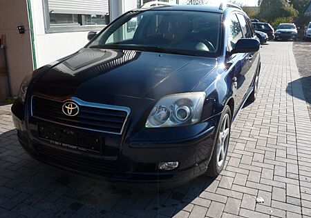 Toyota Avensis Kombi 2.0 D-4D Travel