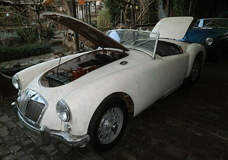 MG MGA