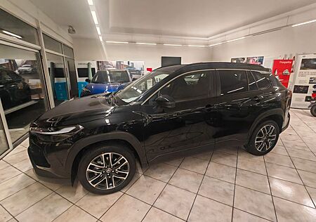 Toyota Corolla Cross Hybrid Teamplayer neues 26 Modell