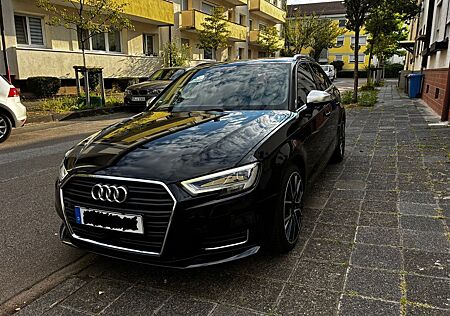 Audi A3 35 TFSI ACT/Leder/VirtualCockpit/CarPlay/etc.