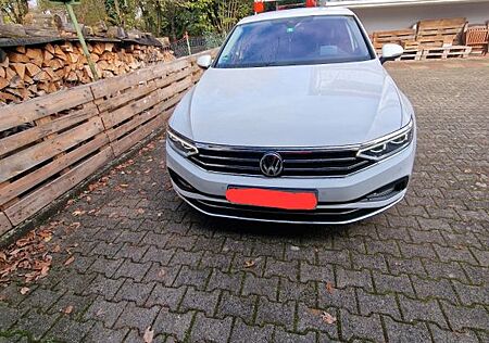 VW Passat Volkswagen 2.0 TSI OPF DSG 4MOTION Highline Highline