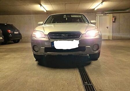 Subaru Outback 2.5i Hubertus