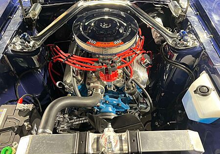 Ford Mustang Fastback Fully renovated.