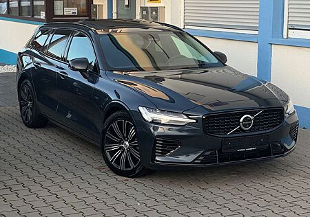 Volvo V60 Kombi Plus Dark Recharge Plug-In Hybrid AWD