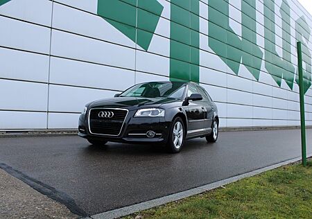 Audi A3 2.0 TDI (DPF) Ambiente Sportback Ambiente