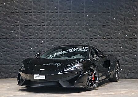 McLaren 540C - Carbon - Soft close - Serviced - VAT