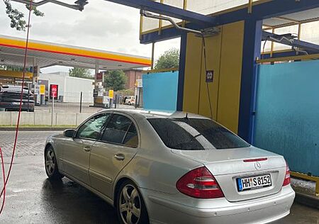 Mercedes-Benz 240