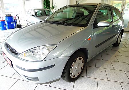 Ford Focus 1.4*TÜV NEU*