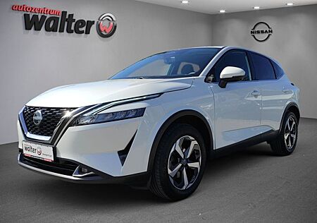 Nissan Qashqai 1.3l N-Connecta Around View/ Frontscheib
