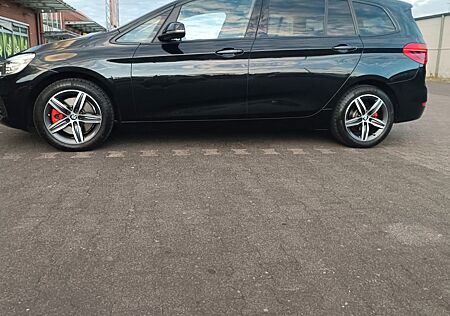 BMW 2er 220 Gran Tourer 220d -