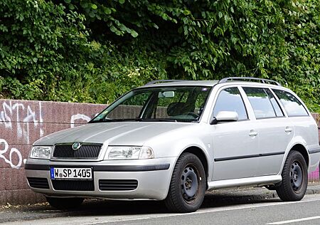Skoda Octavia 1.6 Tour Combi Tour