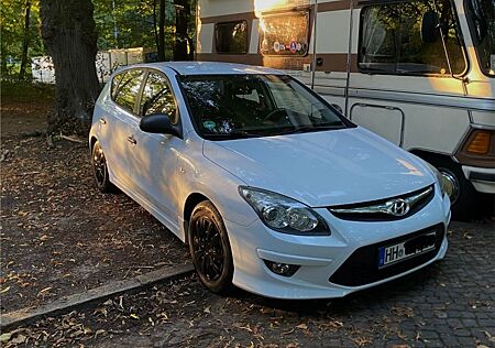 Hyundai i30 gebraucht kaufen Hyundai i30 1.4 Comfort Comfort