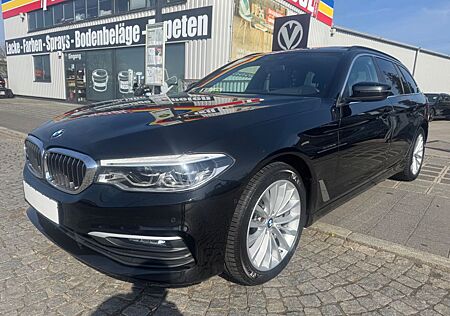 BMW 520 d Touring VOLL LEDER NAVI SHZ PANO