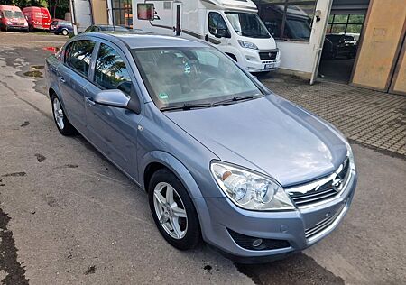 Opel Astra H Limousine Edition/Tüv 11.2025