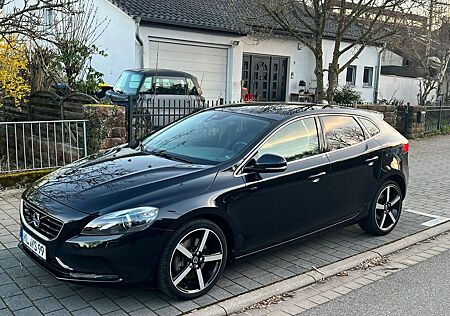 Volvo V40 D4 Geartronic Summum Summum