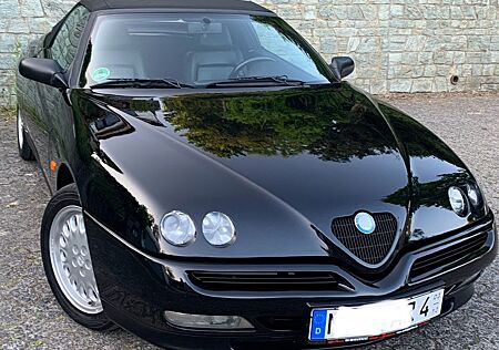 Alfa Romeo Spider 2.0 T.Spark