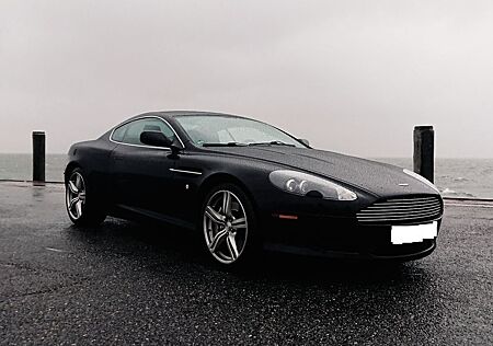 Aston Martin DB9 5.9 Touchtronic V12 - Sehr gepflegt!