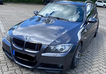 BMW 330i E91-Kombi-MPaket-Servo-Euro4-Klima-AHK