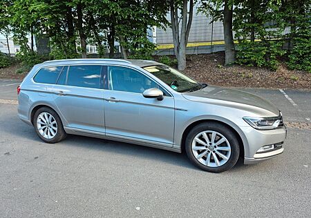 VW Passat Variant Volkswagen 2.0 TDI SCR DSG 4MOT Highline...