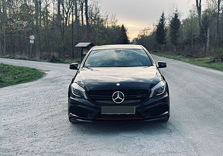 Mercedes-Benz A 250 AMG Line DCT AMG Line