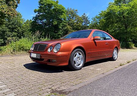 Mercedes-Benz CLK 200 KOMPRESSOR Elegance Designo C208 W208