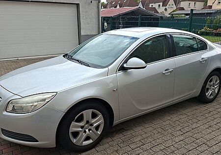 Opel Insignia 1.8 Edition Edition